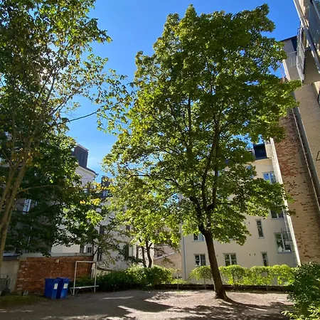 Jade's Suite, Center Helsinki