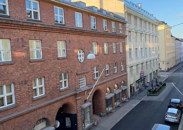 Jade's Suite, Center Helsinki